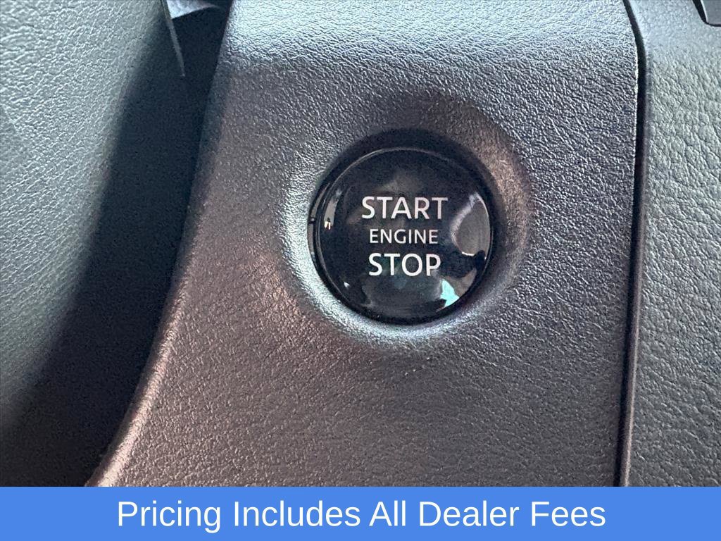 Used 2026 Nissan Frontier PRO-4X w/ Pro-4x Convenience Package AWD/4WD image 12