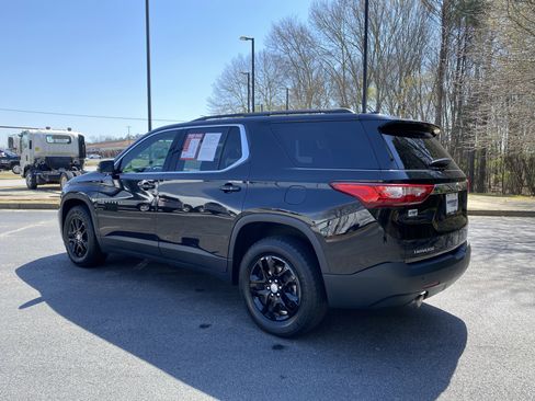 Used 2021 Chevrolet Traverse LT image 56