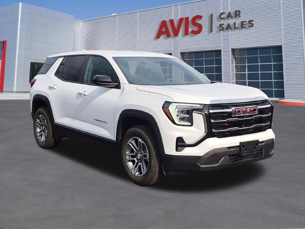 Used 2026 GMC Terrain Elevation AWD/4WD image 3