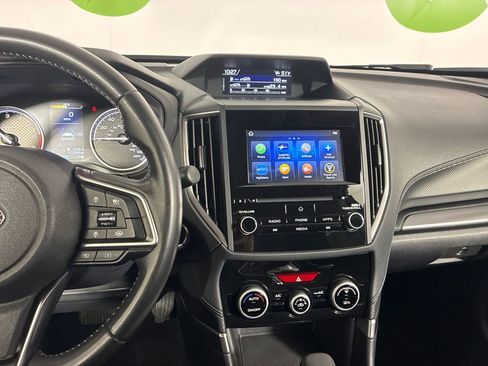 Used 2023 Subaru Forester Premium image 18