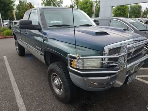 Used 2001 Dodge Ram 2500 Truck 4x4 Quad Cab image 1