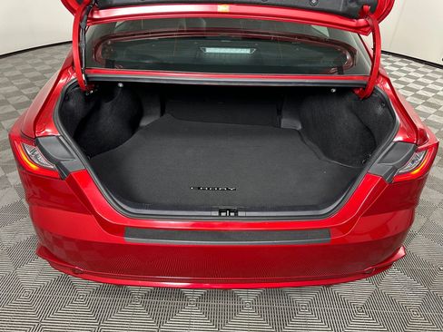 Used 2025 Toyota Camry XSE image 27