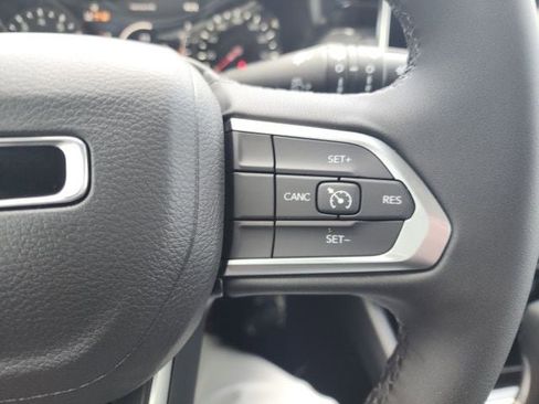 New 2026 Jeep Compass Latitude AWD/4WD image 10