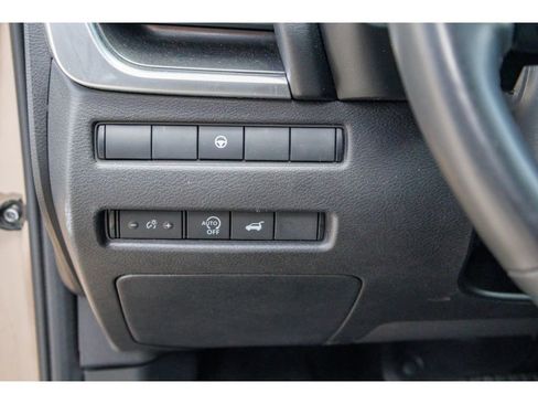 Used 2025 Nissan Rogue SV AWD/4WD image 20