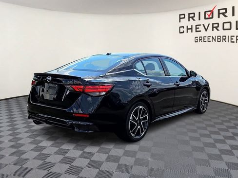 Used 2024 Nissan Sentra SR w/ SR Premium Package FWD image 8