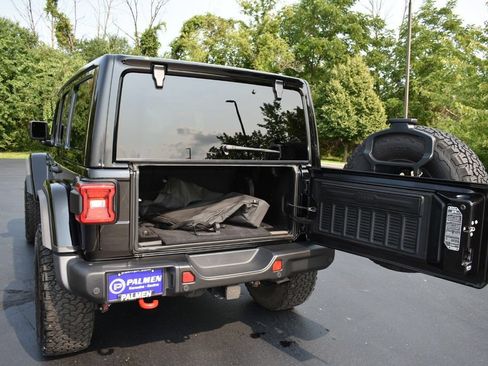 Used 2025 Jeep Wrangler Unlimited Rubicon AWD/4WD image 33