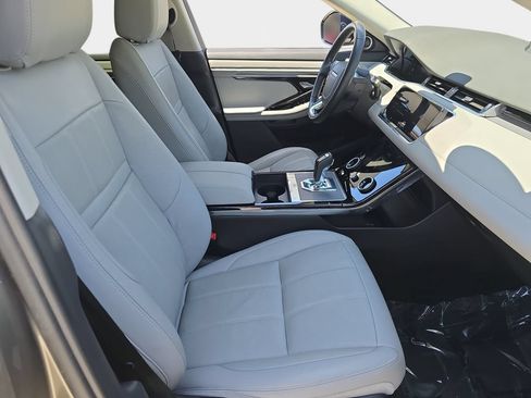 Used 2020 Land Rover Range Rover Evoque SE AWD/4WD image 12