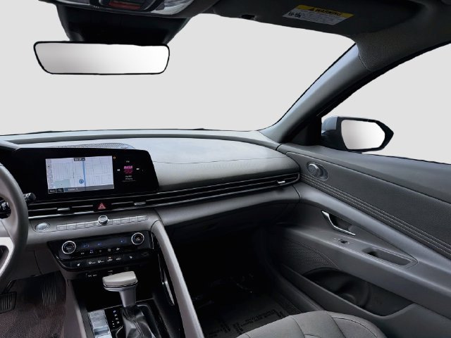 Used 2024 Hyundai Elantra SEL w/ Convenience Package FWD image 25