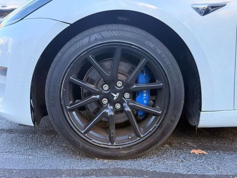 Used 2020 Tesla Model 3 Long Range image 10