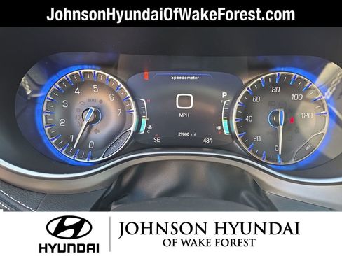 Used 2022 Chrysler Pacifica Limited w/ S Appearance Package image 29