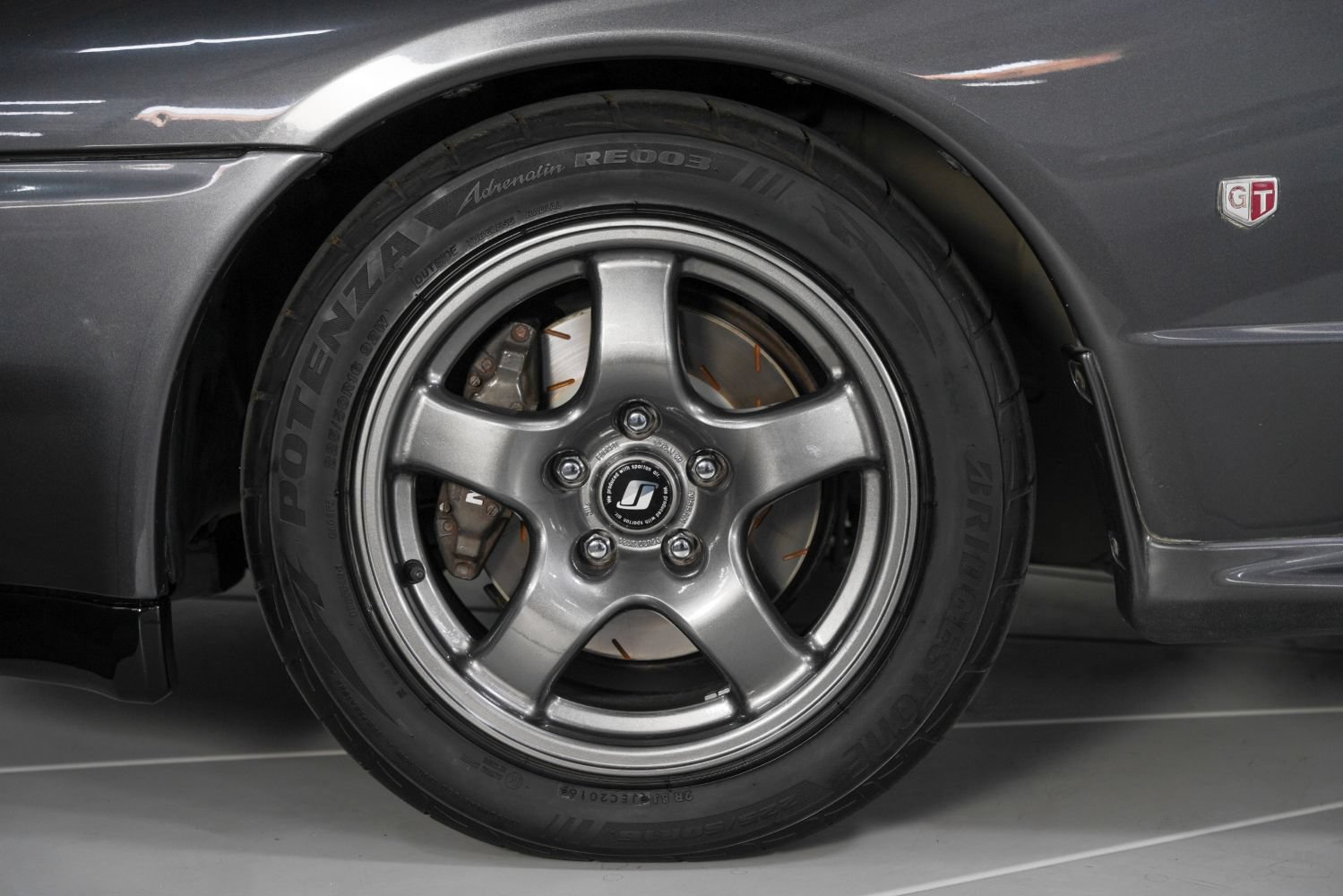 Used 1990 Nissan GT-R image 15