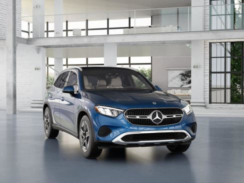 Used 2026 Mercedes-Benz GLC 300 image 9