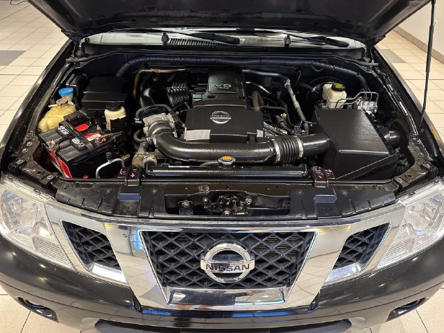 Used 2017 Nissan Frontier SV w/ SV Value Truck Package AWD/4WD image 19