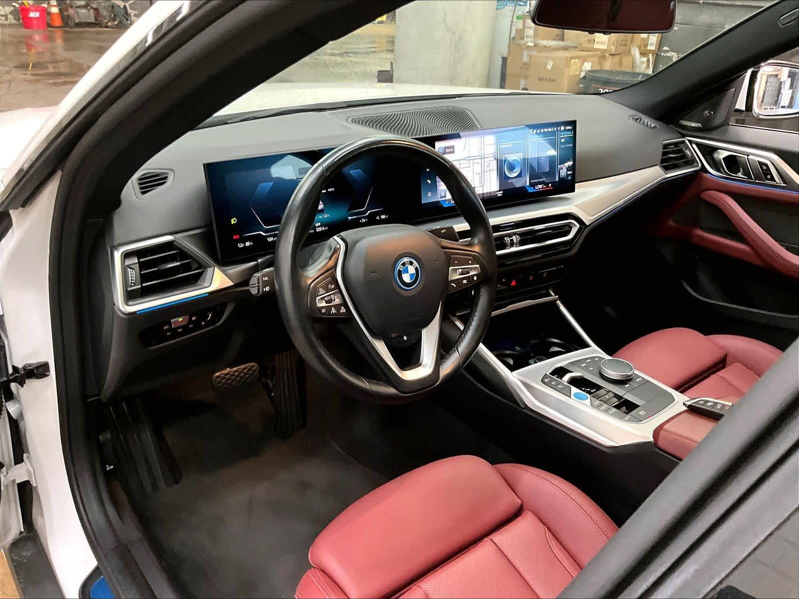 Used 2023 BMW i4 eDrive40 RWD image 16