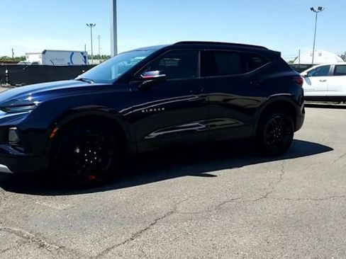 Used 2020 Chevrolet Blazer LT AWD/4WD image 4