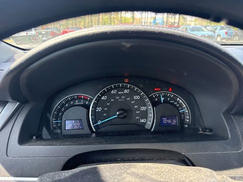 Used 2012 Toyota Camry LE image 6