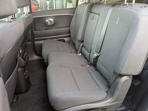 New 2026 Hyundai Ioniq 9 SE image 10