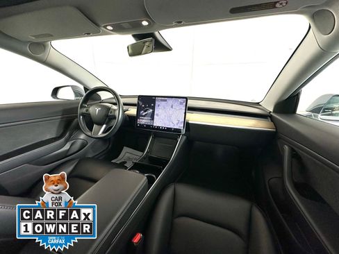 Used 2019 Tesla Model 3 Long Range image 2