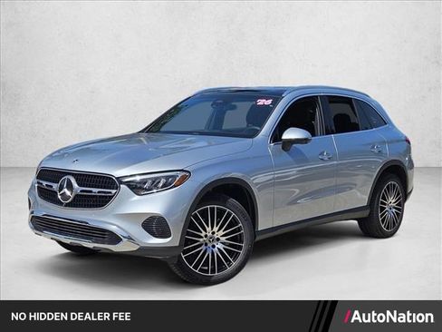 Certified 2026 Mercedes-Benz GLC 300 image 1