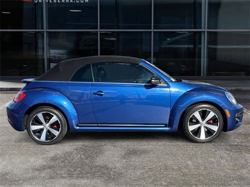Used 2014 Volkswagen Beetle R-Line image 6