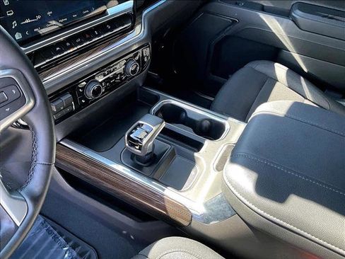 Certified 2024 Chevrolet Silverado 1500 LT Trail Boss image 12