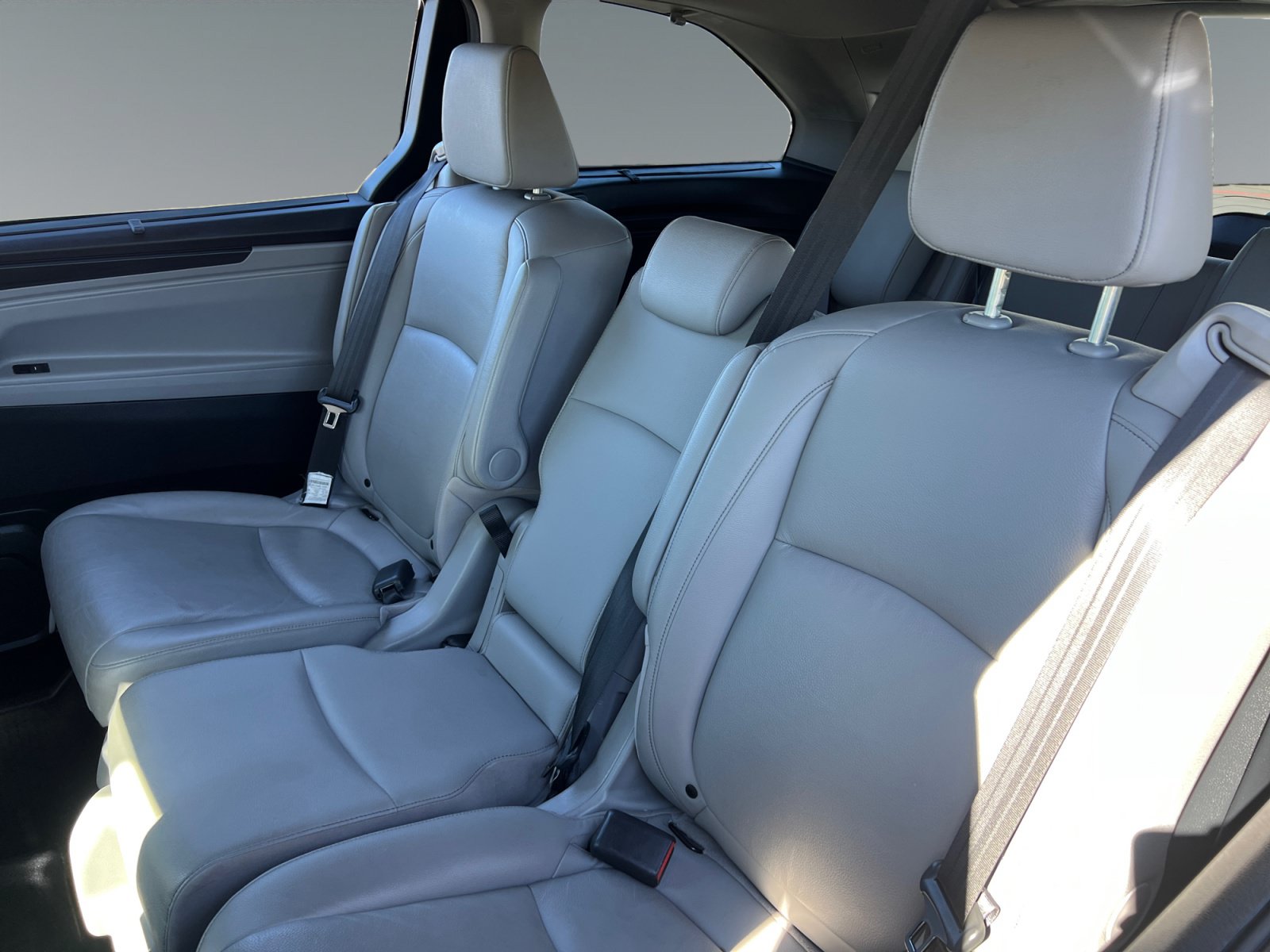Used 2023 Honda Odyssey Touring image 13