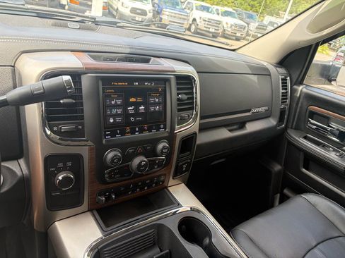 Used 2018 RAM 2500 Laramie AWD/4WD image 36