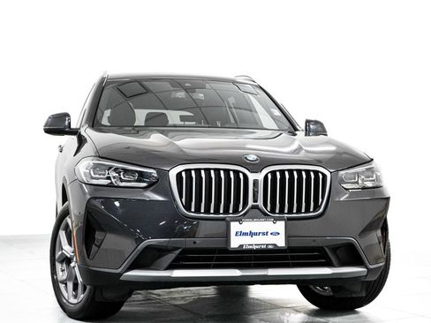 Used 2024 BMW X3 xDrive30i w/ Premium Package AWD/4WD image 3