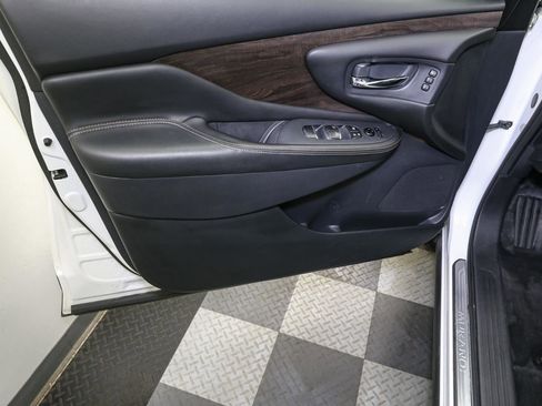 Used 2023 Nissan Murano Platinum AWD/4WD image 43