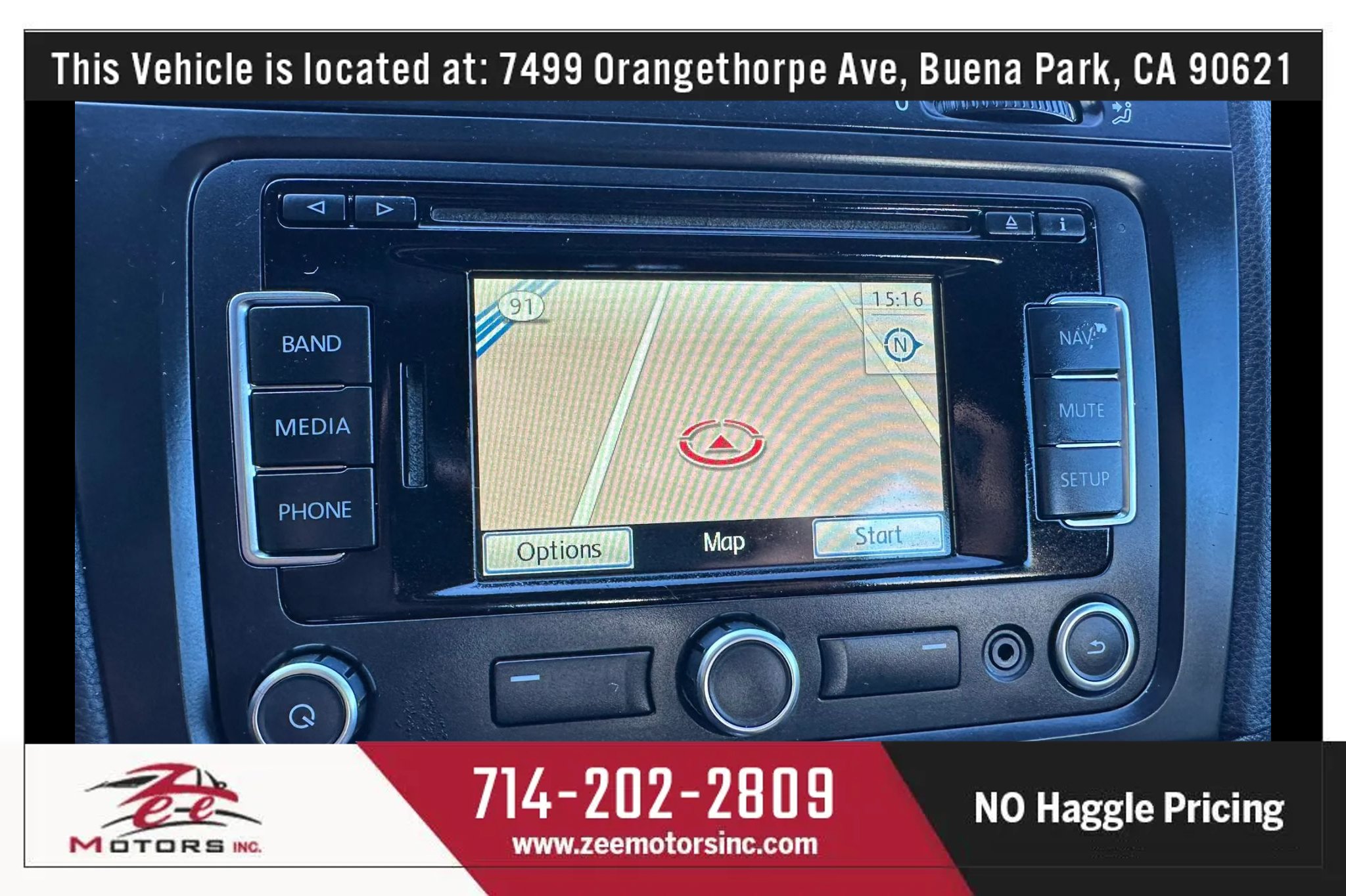 Used 2012 Volkswagen GTI 4-Door FWD image 29