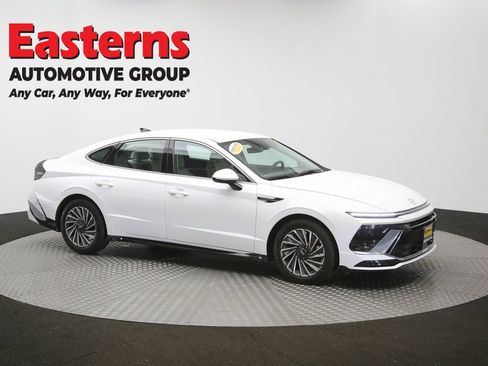 Used 2025 Hyundai Sonata SEL FWD image 47