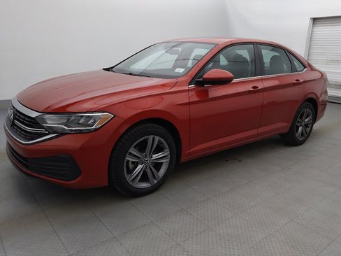 Used 2023 Volkswagen Jetta SE FWD image 2