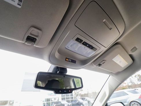 Used 2020 GMC Canyon SLE image 58