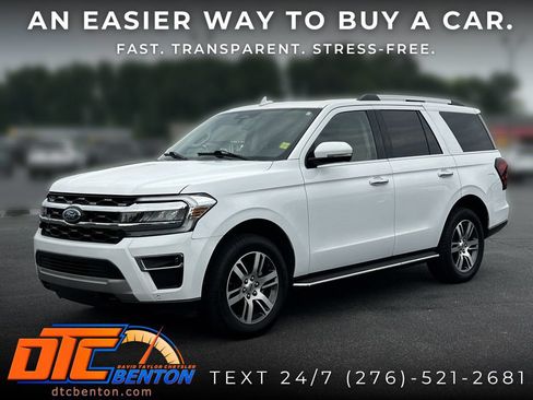 Used 2023 Ford Expedition Limited AWD/4WD image 3
