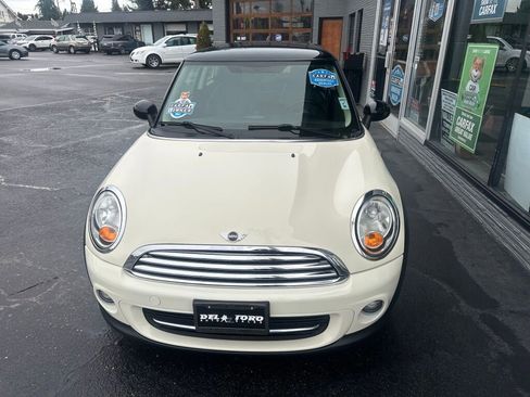 Used 2012 MINI Cooper Hardtop image 2