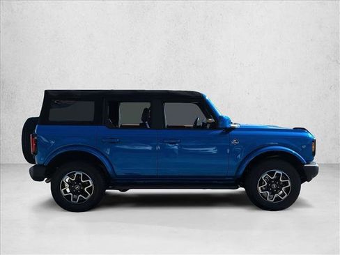 Certified 2024 Ford Bronco Outer Banks AWD/4WD image 4