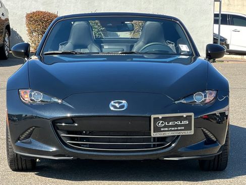Used 2023 MAZDA MX-5 Miata Grand Touring RWD image 9
