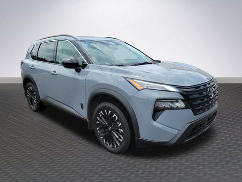 Used 2026 Nissan Rogue Dark Armor FWD image 1