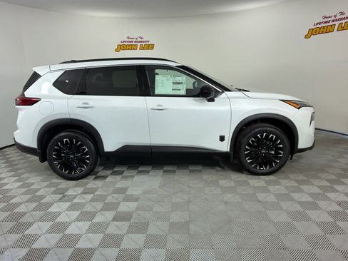 New 2026 Nissan Rogue Dark Armor FWD image 7