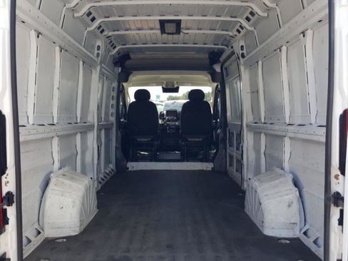 Used 2023 RAM ProMaster 3500 w/ Driver Convenience Group FWD image 10