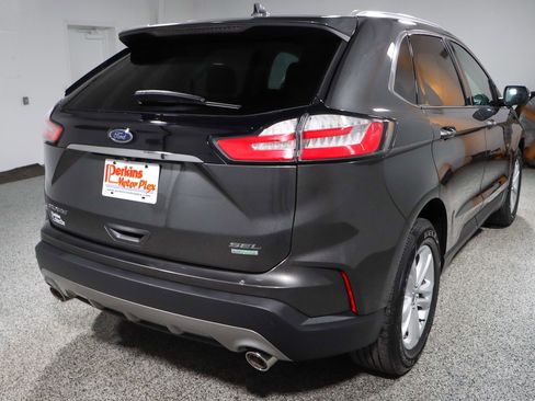 Used 2019 Ford Edge SEL w/ Equipment Group 201A image 7