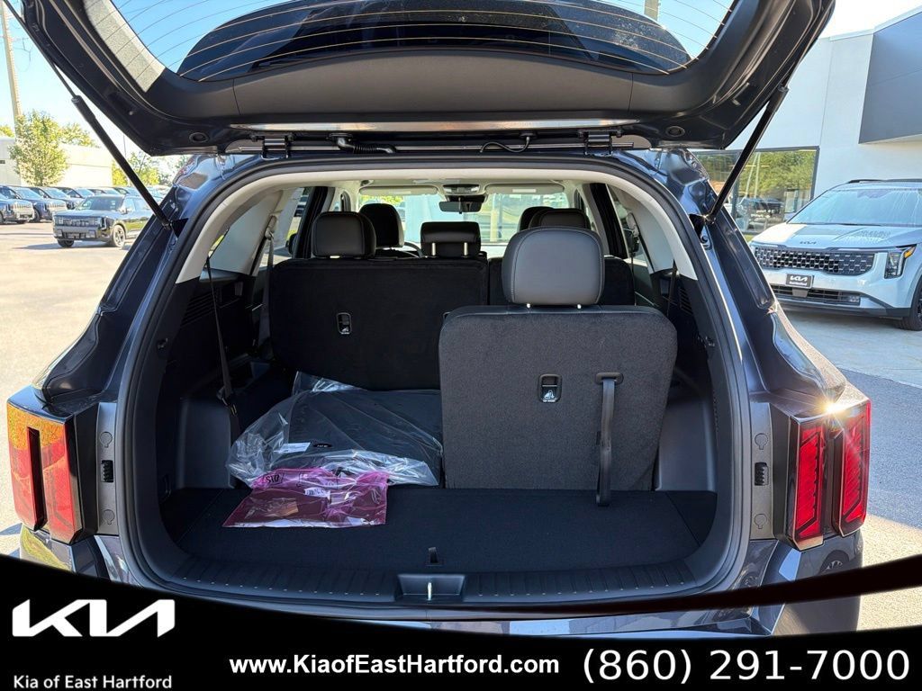 New 2026 Kia Sorento S AWD/4WD image 16