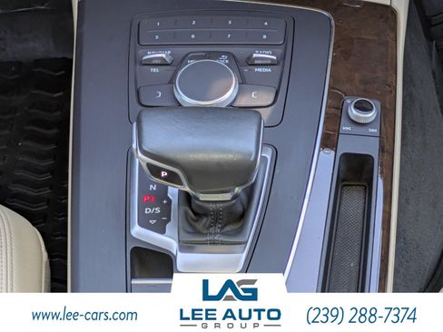 Used 2019 Audi Q5 2.0T Premium AWD/4WD image 19
