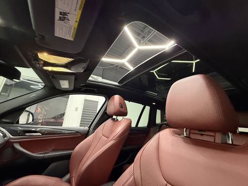 Used 2023 BMW X3 M40i image 5