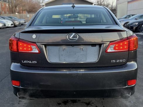 Used 2010 Lexus IS 250 image 4