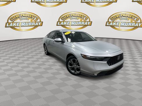 Used 2024 Honda Accord EX image 5
