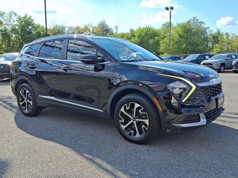 Used 2023 Kia Sportage EX AWD/4WD image 4