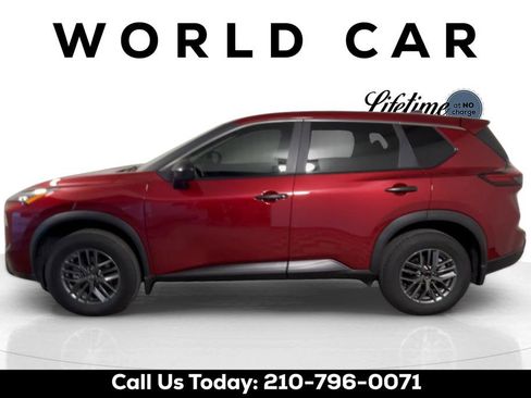 Certified 2025 Nissan Rogue S FWD image 4