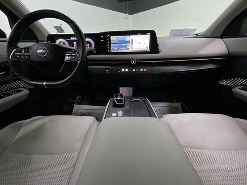 Used 2023 Nissan Ariya FWD image 18