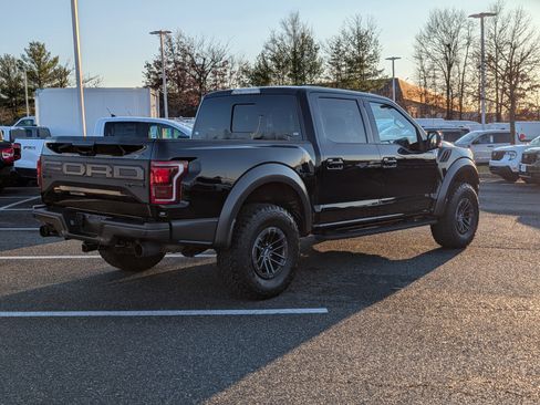 Certified 2020 Ford F150 Raptor w/ Equipment Group 802A Luxury image 3
